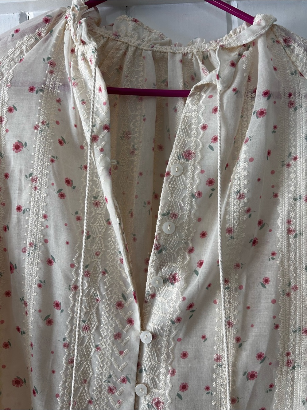 Cream Floral Tie-Neck Peasant Blouse - Picture 3 of 4